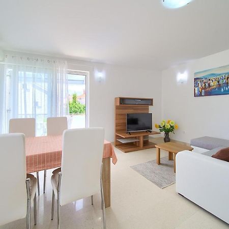 קרק Apartment Anja מראה חיצוני תמונה